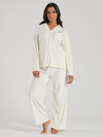 Load image into Gallery viewer, Ladies personalised velour long personalised pyjama set Cream
