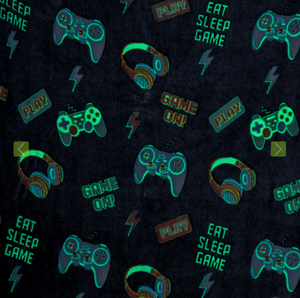 Boys personalised gaming glow in the dark blanket throw