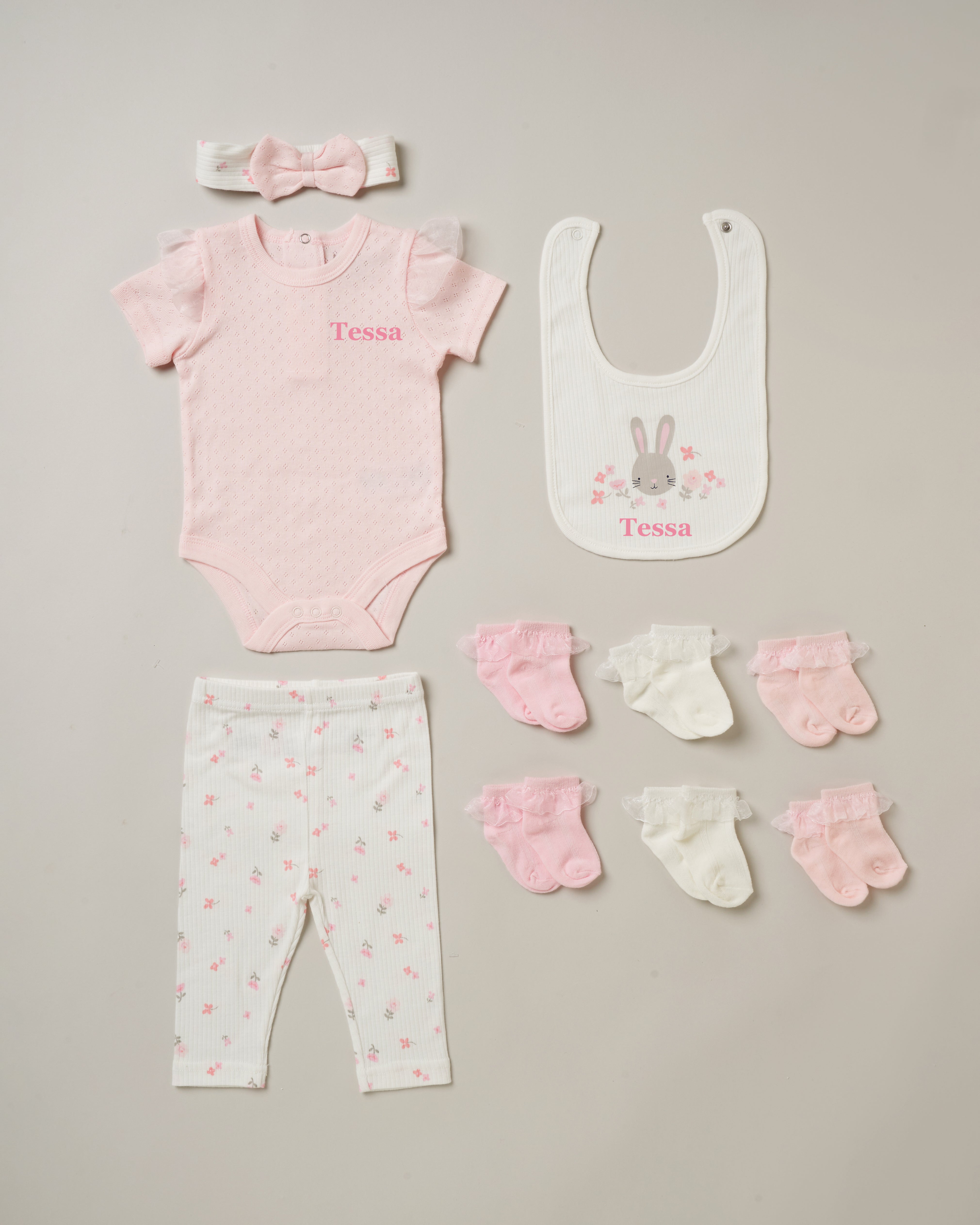 Baby girls personalised bunny/floral 10 piece gift set