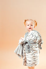 Load image into Gallery viewer, Babies personalised Zebra hooded dressing gown
