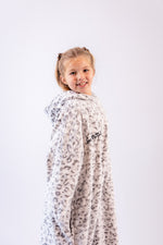 Load image into Gallery viewer, Kids plush leopard personalised oversized hoody
