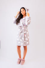 Load image into Gallery viewer, Ladies personalised hooded polar bear printed dressing gown
