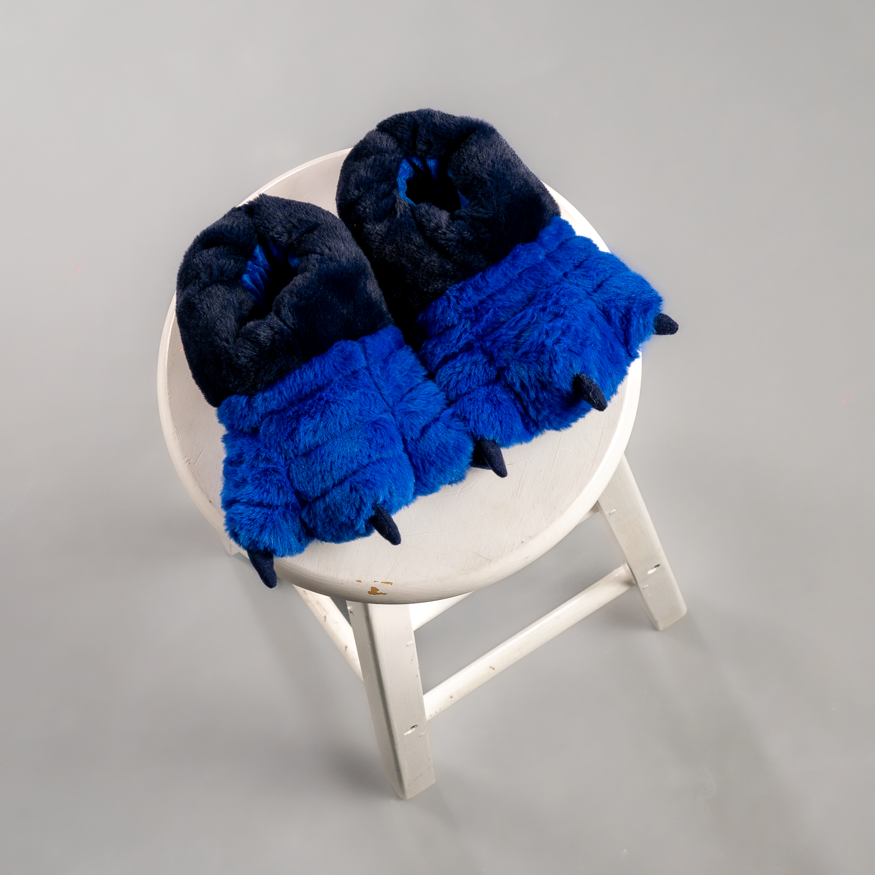 Lulabay boys monster faux fur slippers