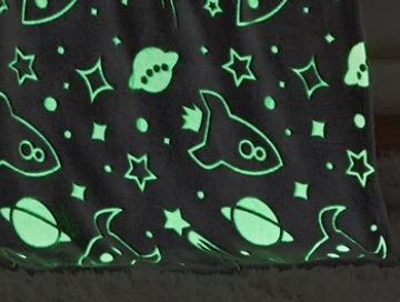 Unisex Kids personalised space glow in the dark blanket throw